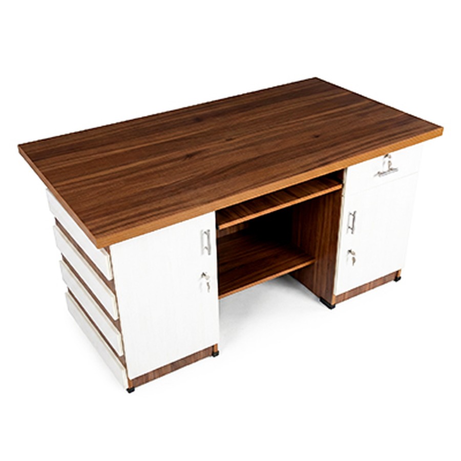 Sovereign Desk — Executive Desks by Ergon Xlu