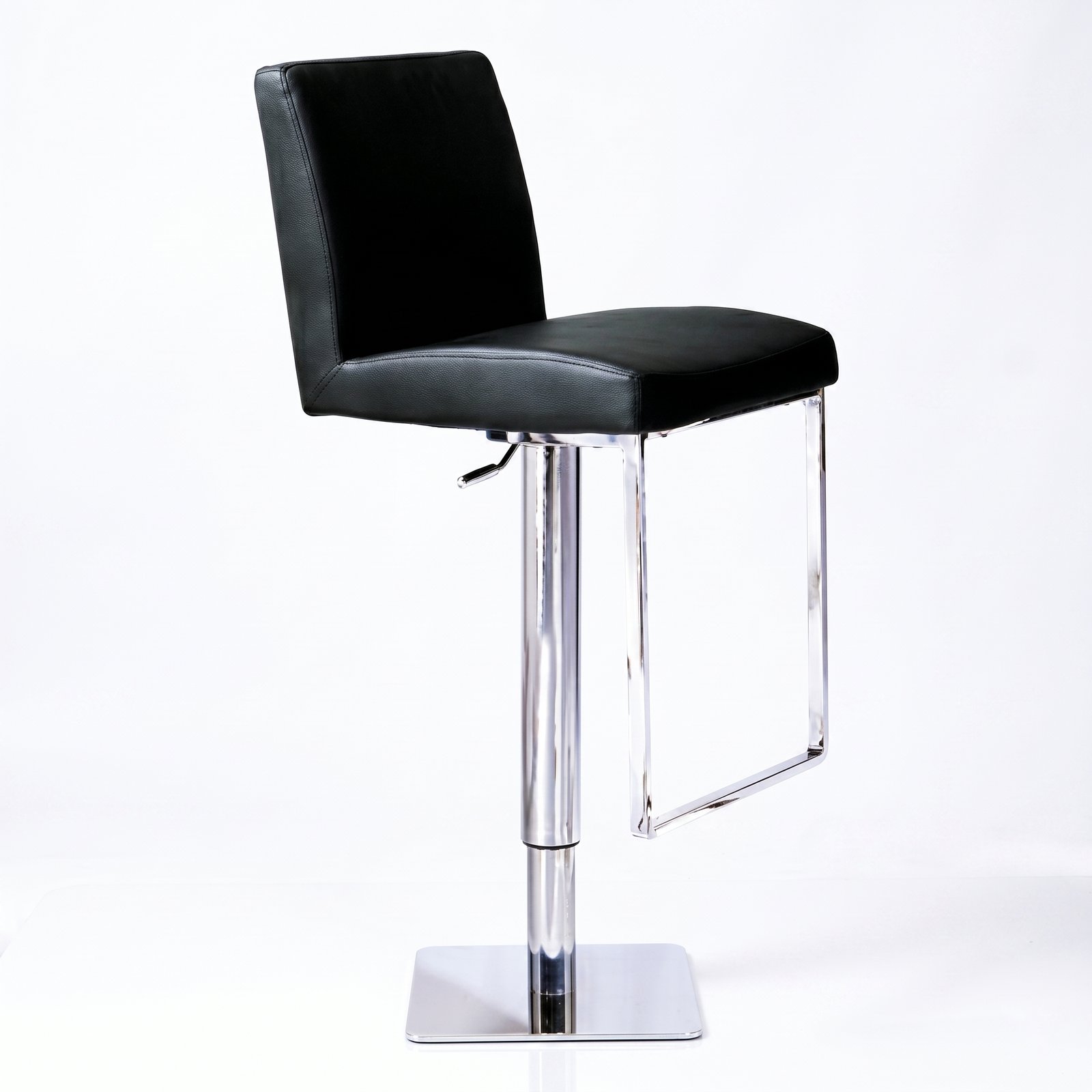 Edge — Bar & Counter Stools by Ergon Xlu